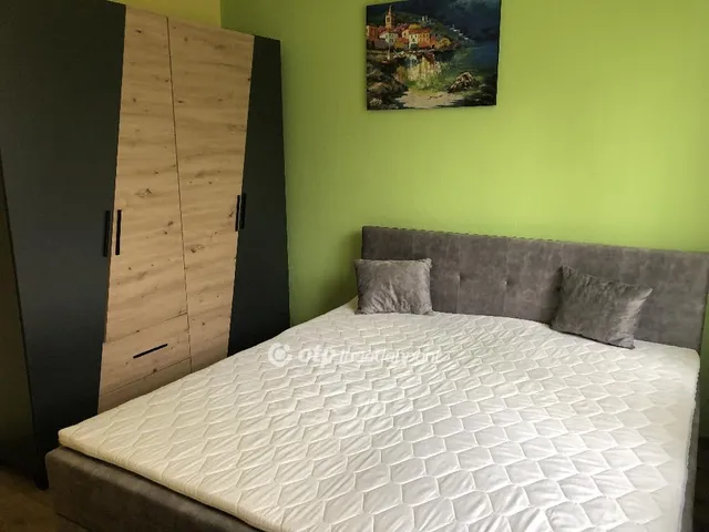 Eladó lakás Ajka 54 nm