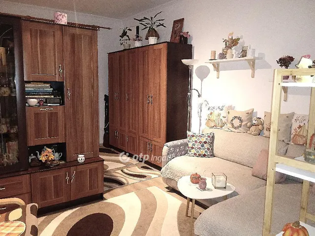 Eladó lakás Ajka 33 nm