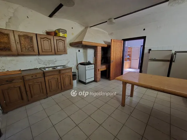 Eladó ház Tabdi 1490 nm