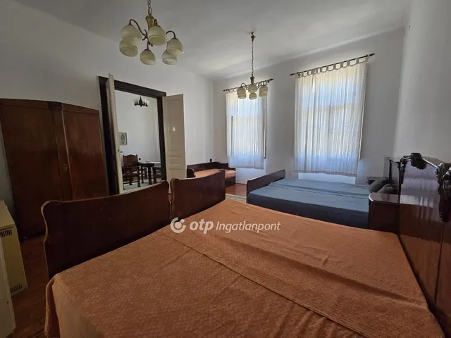 Eladó ház Tabdi 1490 nm