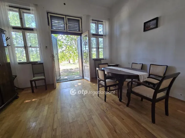 Eladó ház Tabdi 1490 nm