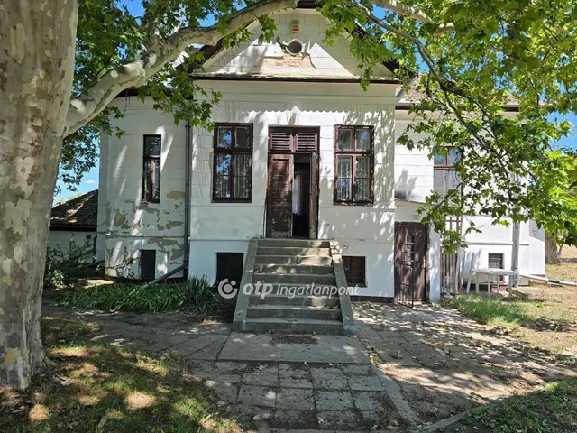 Eladó ház Tabdi 1490 nm