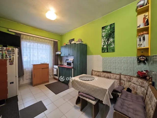 Eladó ház Budapest XV. kerület 172 nm