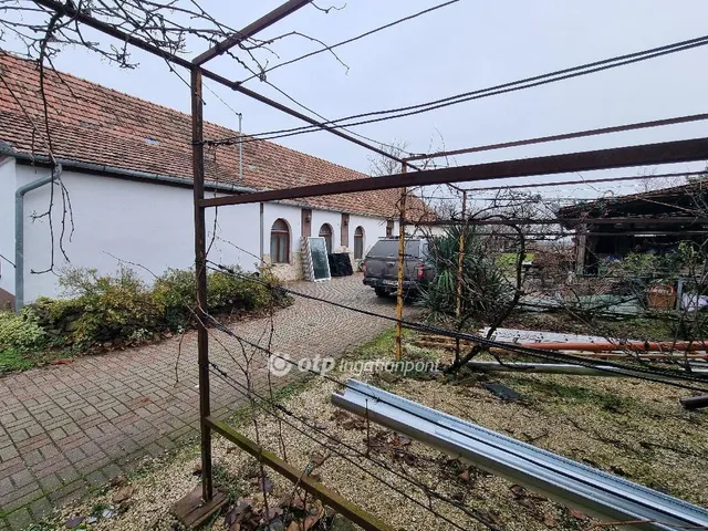 Eladó ház Nagyacsád 151 nm