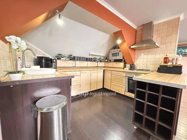 Eladó lakás Pápa 127 nm