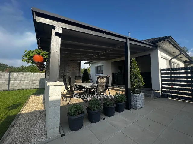 Eladó ház Sobor 97 nm