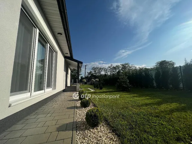 Eladó ház Sobor 97 nm