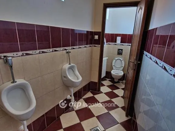 Eladó ház Pápa 450 nm