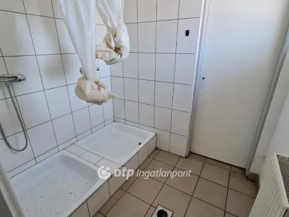 Eladó ház Pápa 450 nm