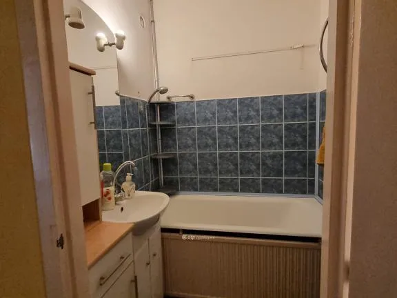 Eladó lakás Pápa 68 nm