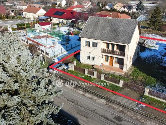 Eladó ház Nemesszalók 170 nm