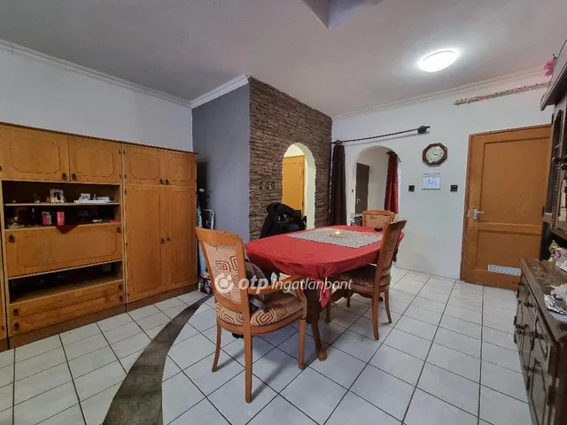 Eladó ház Pápa 154 nm