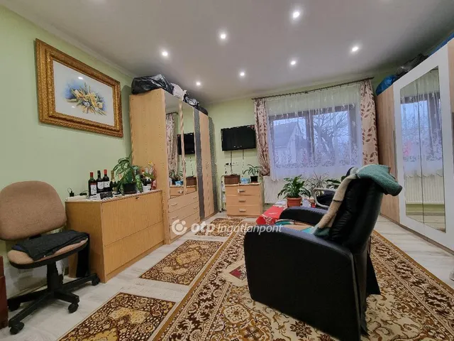 Eladó ház Bakonytamási 99 nm