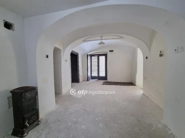 Eladó ház Pápa 77 nm