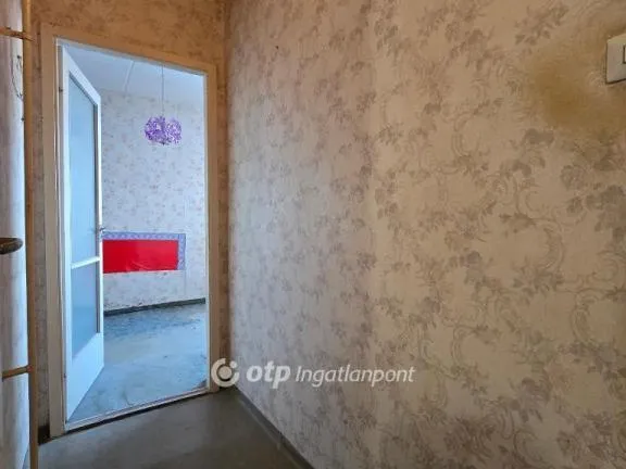 Eladó lakás Pápa 42 nm