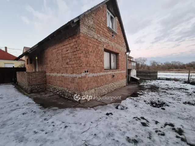 Eladó ház Pápa 154 nm