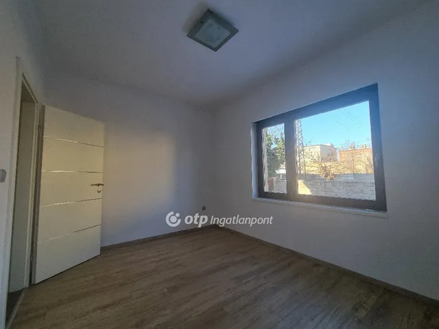 Eladó ház Pápa 185 nm