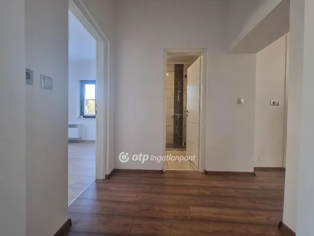 Eladó ház Pápa 185 nm