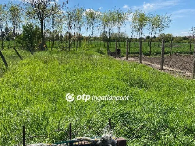 Eladó ház Mezőlak 96 nm