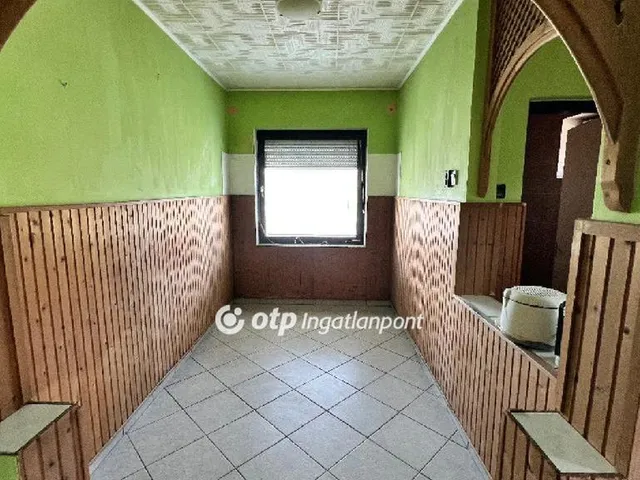 Eladó ház Mezőlak 96 nm