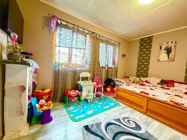 Eladó ház Pápateszér 114 nm