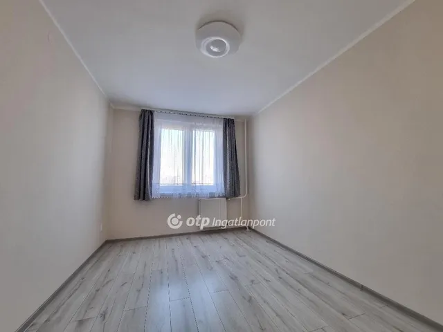 Eladó lakás Pápa 53 nm