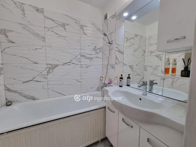 Eladó lakás Pápa 53 nm