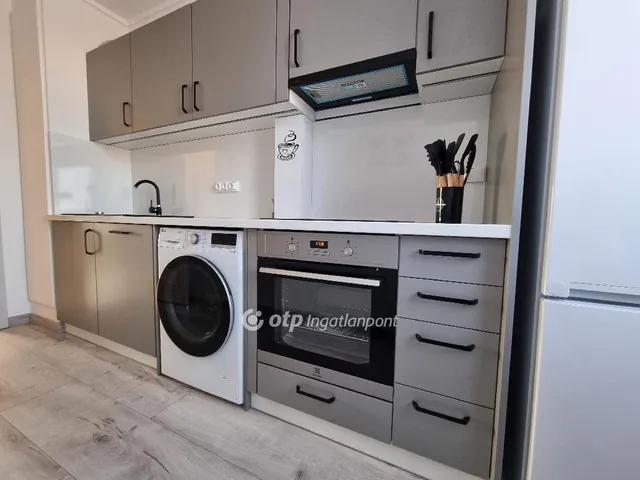 Eladó lakás Pápa 53 nm