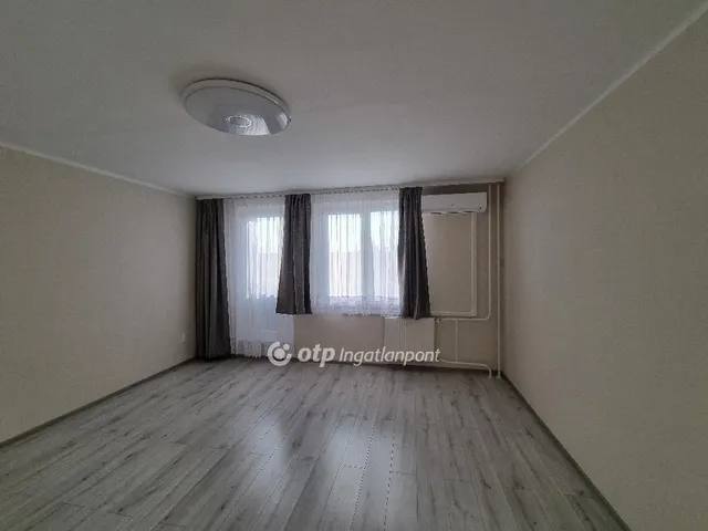 Eladó lakás Pápa 53 nm