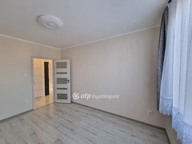 Eladó lakás Pápa 53 nm