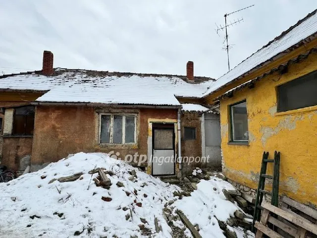 Eladó ház Pápa 127 nm