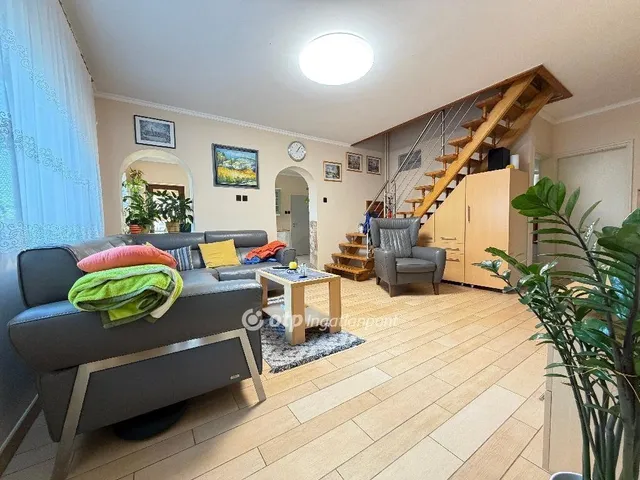 Eladó ház Ugod 121 nm