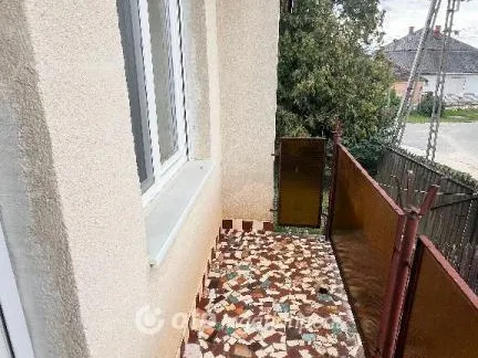 Eladó ház Ugod 215 nm