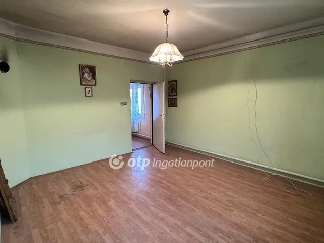 Eladó ház Mezőlak 120 nm