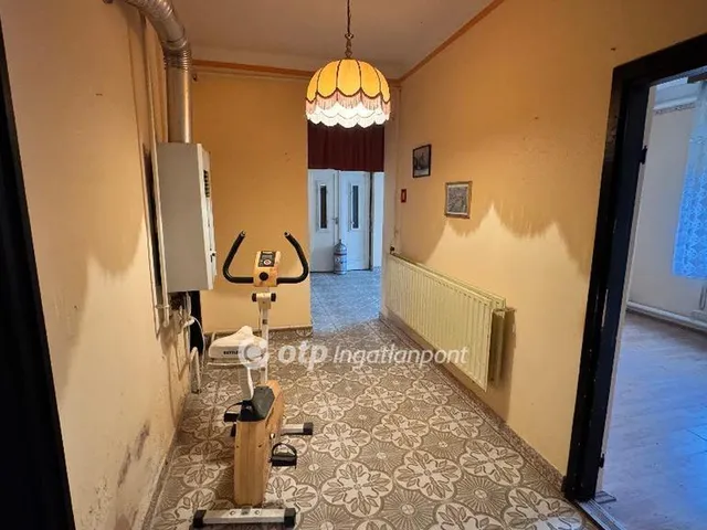 Eladó ház Mezőlak 120 nm