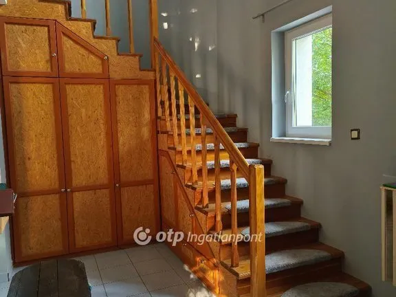 Eladó ház Pápa 185 nm