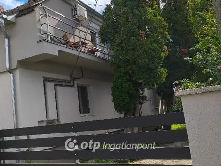 Eladó ház Pápa 185 nm