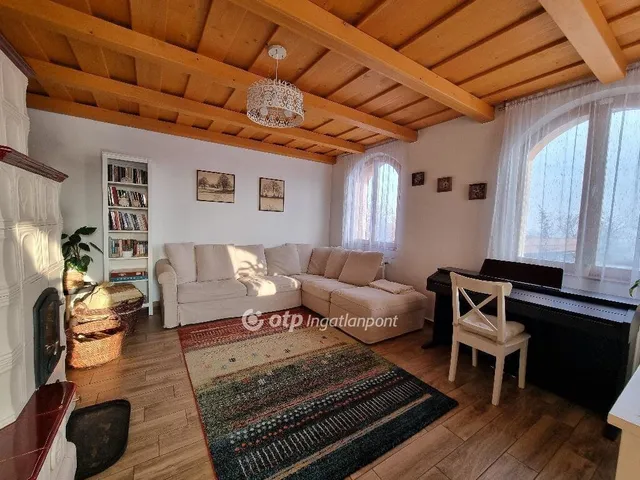 Eladó ház Bakonyjákó 148 nm