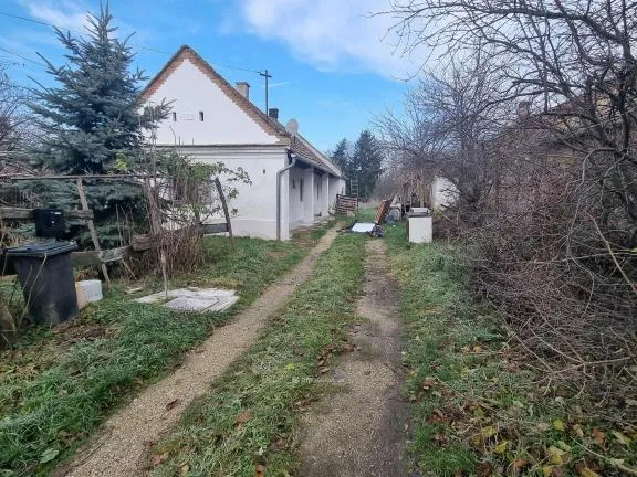 Eladó ház Nemesszalók 49 nm