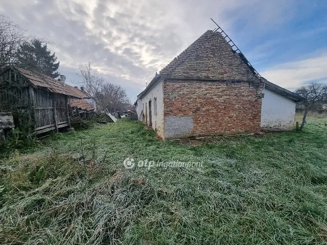 Eladó ház Nemesszalók 49 nm