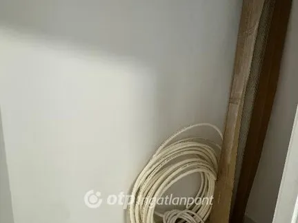 Eladó lakás Pápa, Belváros 73 nm