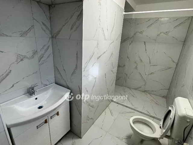 Eladó lakás Pápa 75 nm