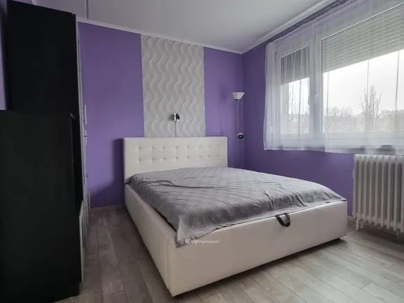 Eladó lakás Győr 53 nm