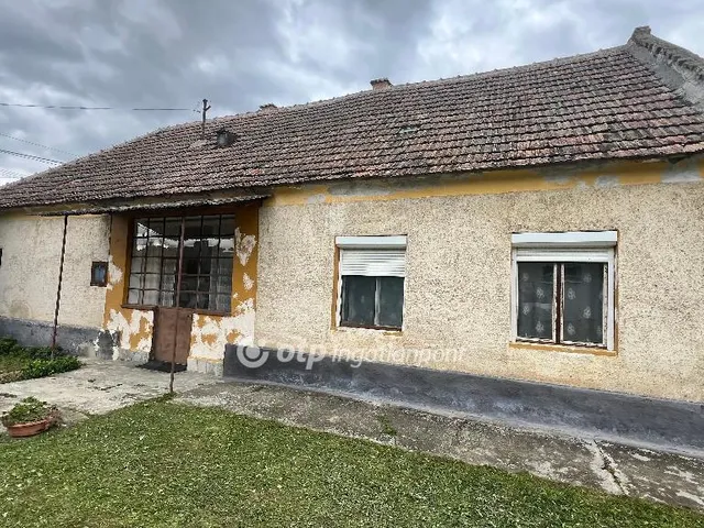Eladó ház Csót 104 nm