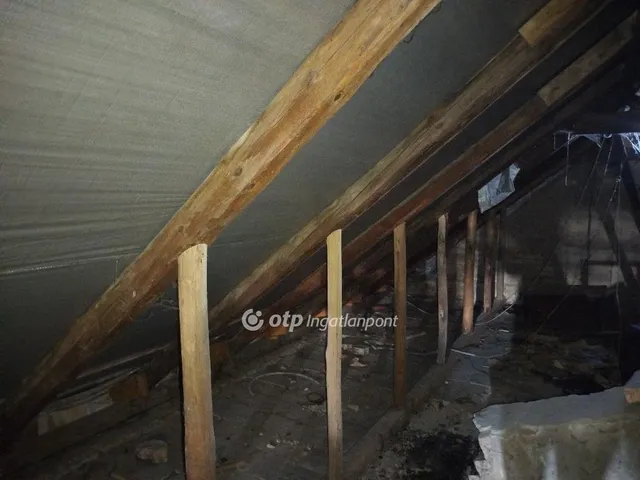 Eladó ház Pápa 84 nm