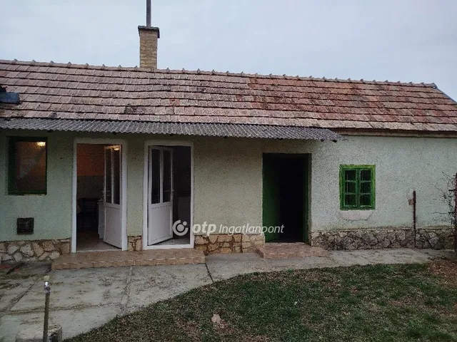 Eladó ház Vanyola 93 nm