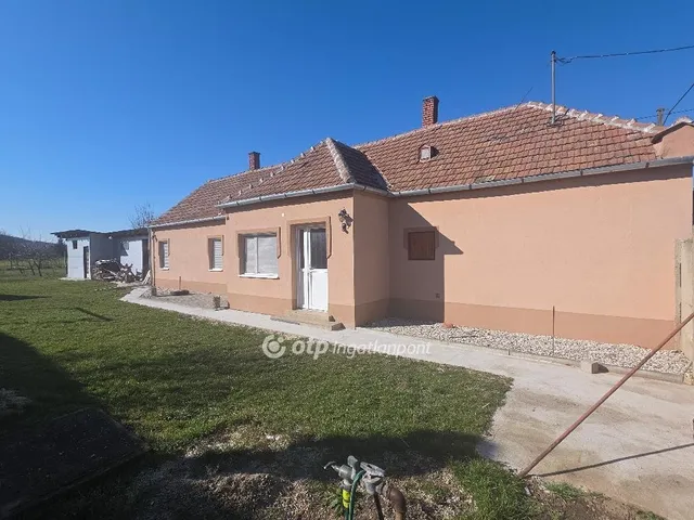 Eladó ház Celldömölk 88 nm