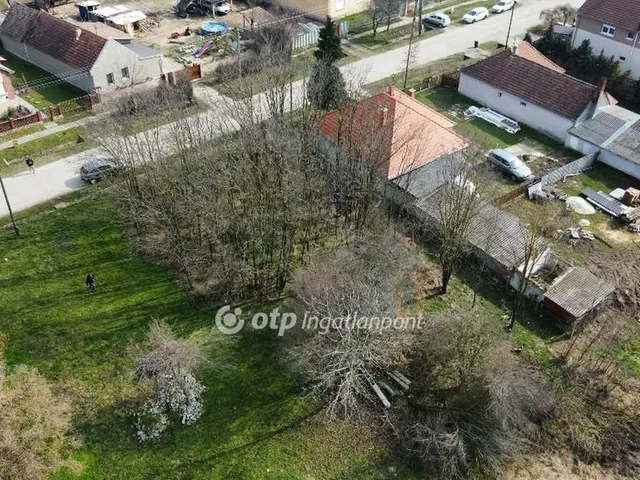 Eladó telek Mihályháza 1922 nm