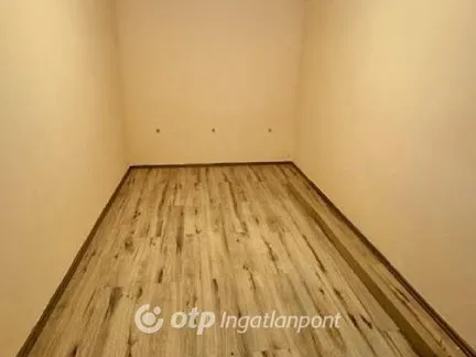 Eladó lakás Pápa 70 nm