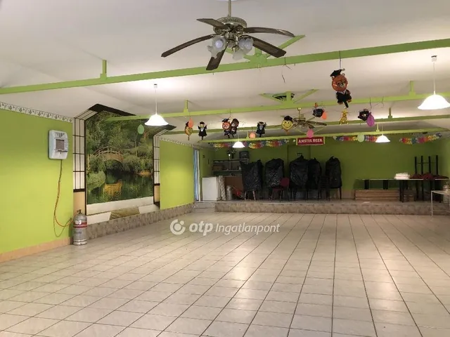 Eladó ház Nagygyimót 383 nm